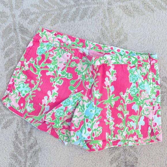 Lilly Pulitzer shorts - Picture 1 of 3